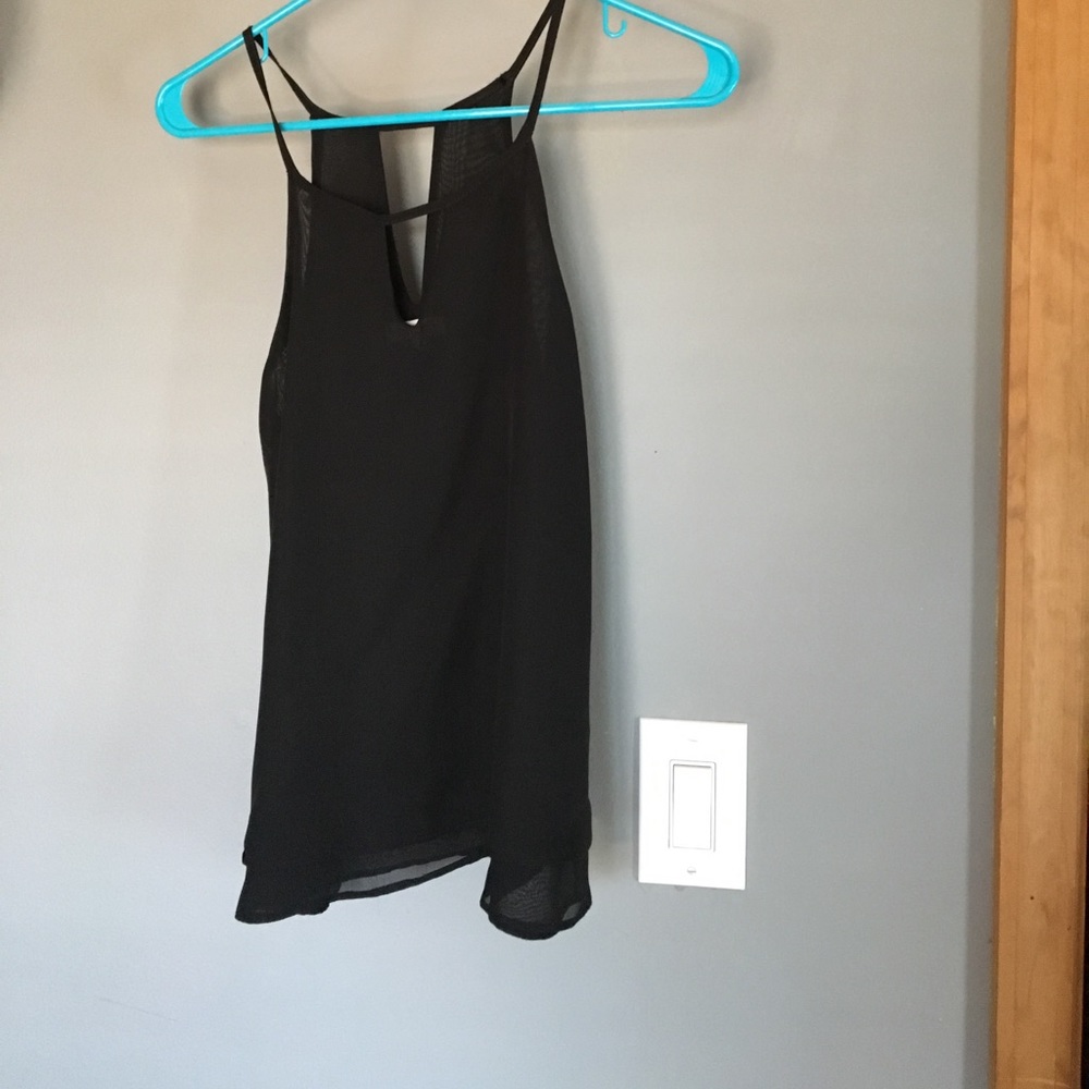 black tank