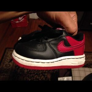 Nike Air Force 1.   Mint condition