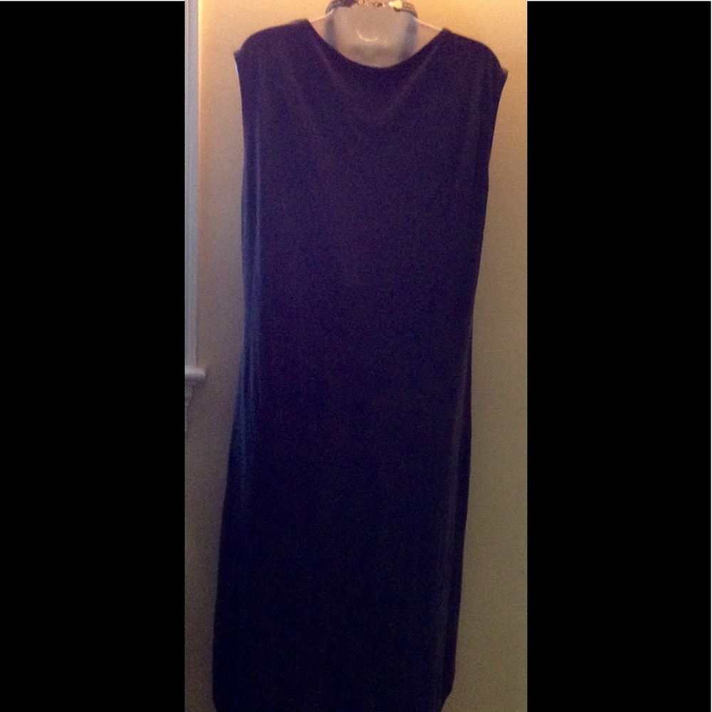 Top/Dress - Picture 2 of 3