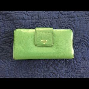 Fossil wallet