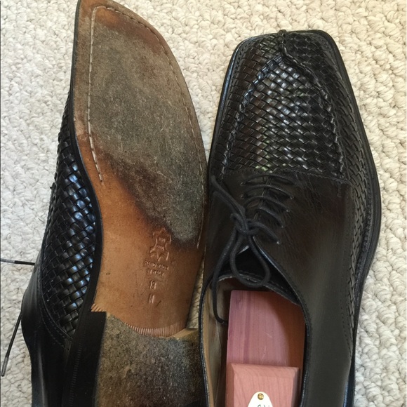 Italian woven oxfords - Picture 3 of 3