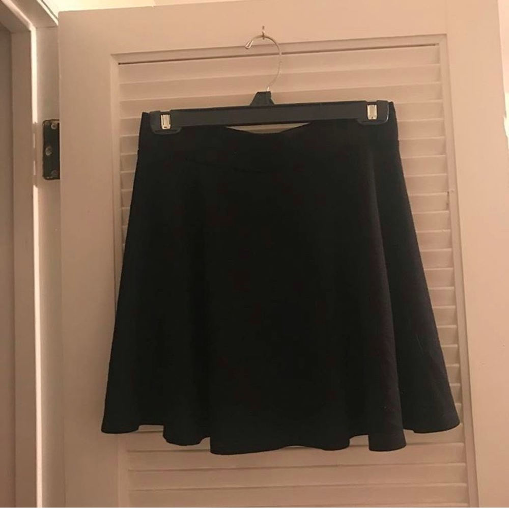 Black High-Waisted Skater Skirt