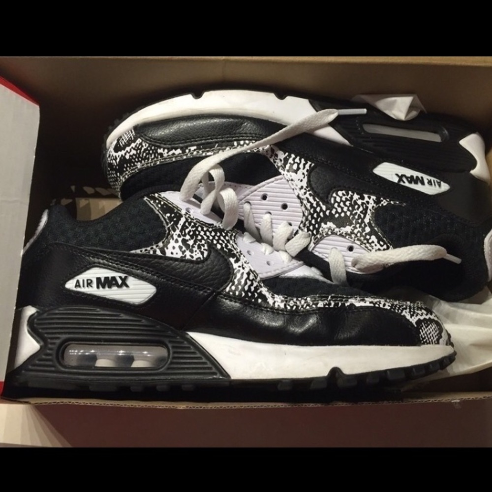 Nike Air Max 90