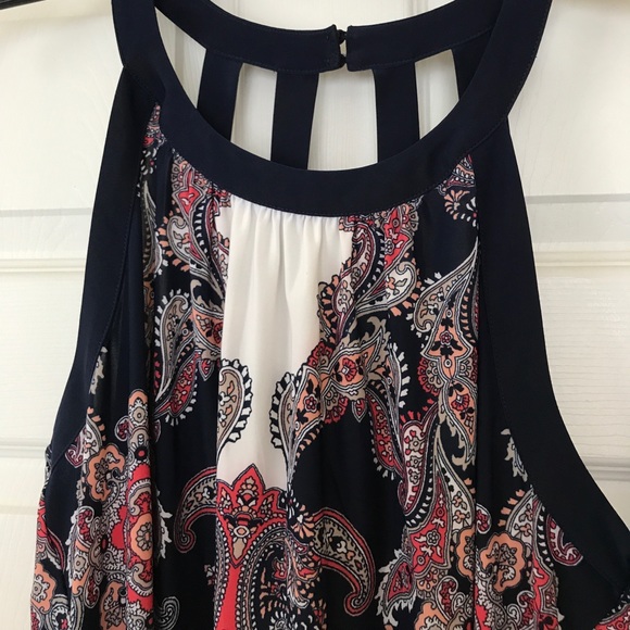 INC pants and top, pants are elastic waist - Picture 2 of 7