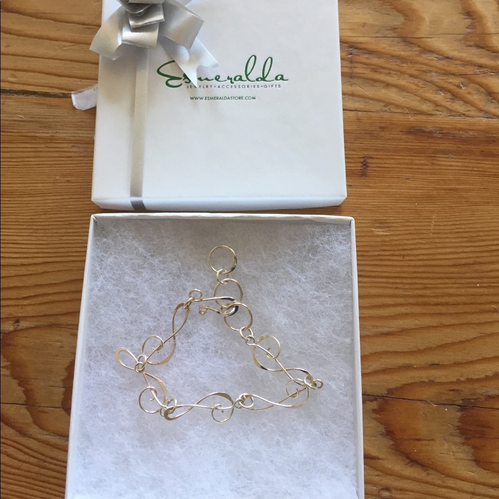 Silver music link bracelet