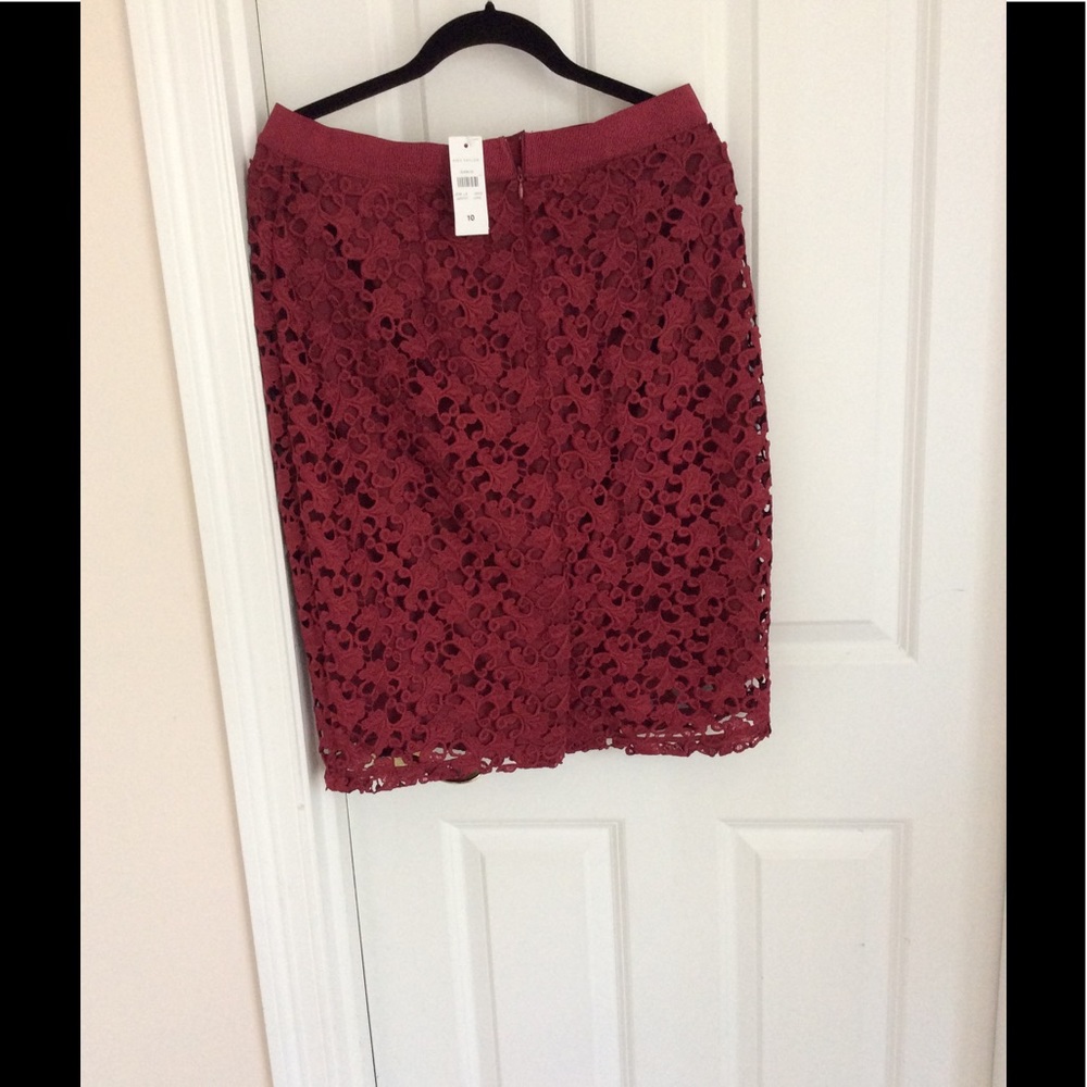 Ann Taylor curvy lace pencil skirt - Picture 5 of 7