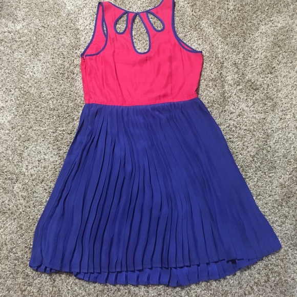 NWT Urban Outfitters Dress - Picture 4 of 4