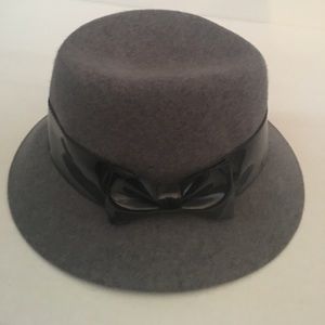 Grey Felt Oversized Fedora