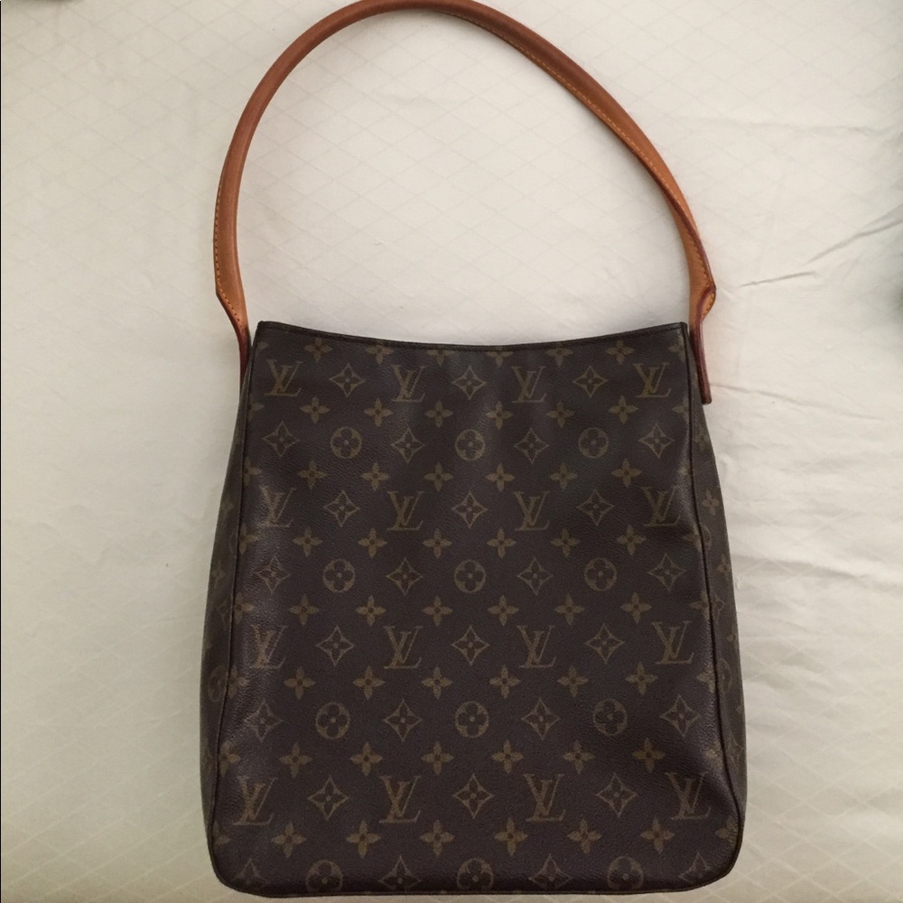 Authentic LOUIS VUITTON One Strap Purse