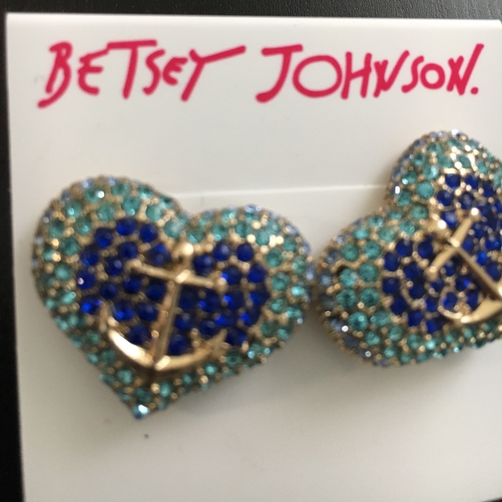Betsey Johnson earrings - Picture 4 of 4