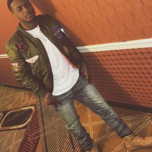 Meet your Posher, Malik