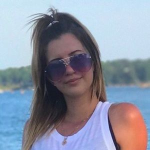 Meet your Posher, Rocio