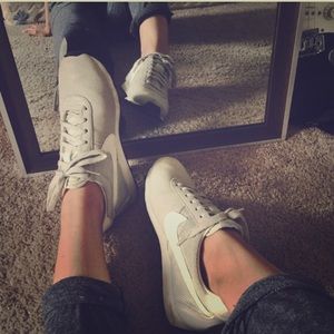 Nike Pre Montreal Sneaker