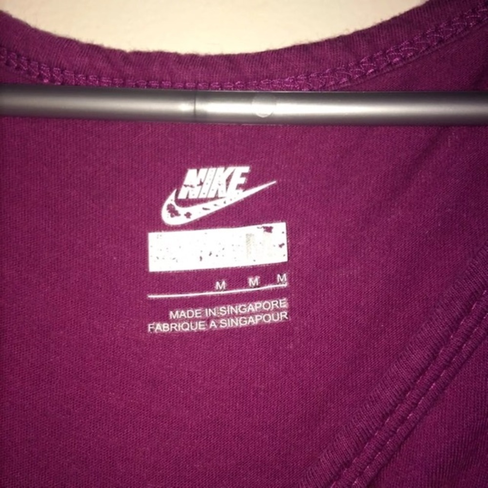 Nike - Picture 3 of 3