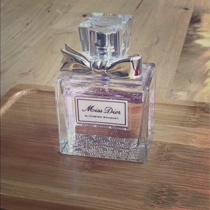 MISS DIOR  EAU DE TOILETTE 50ml