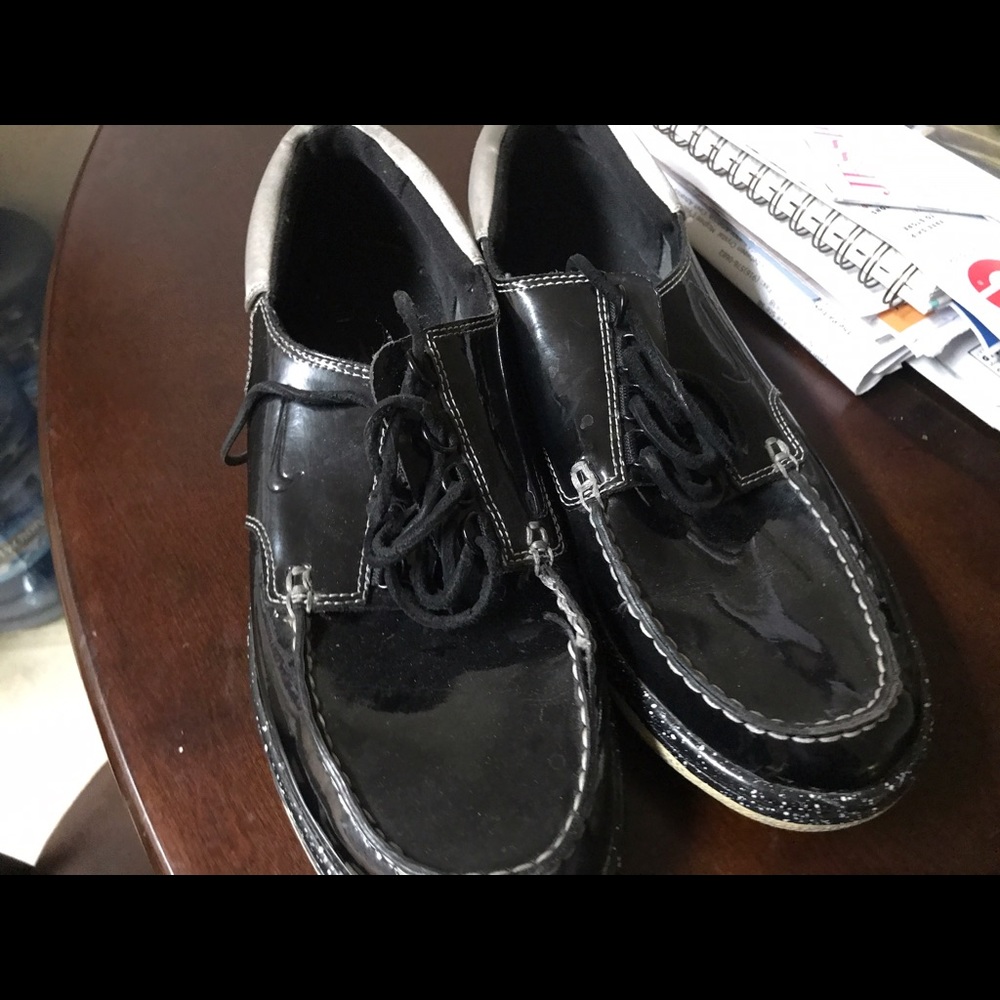 Nike sneakers size 10.5