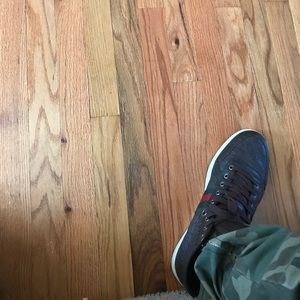 Meet your Posher, Wayne