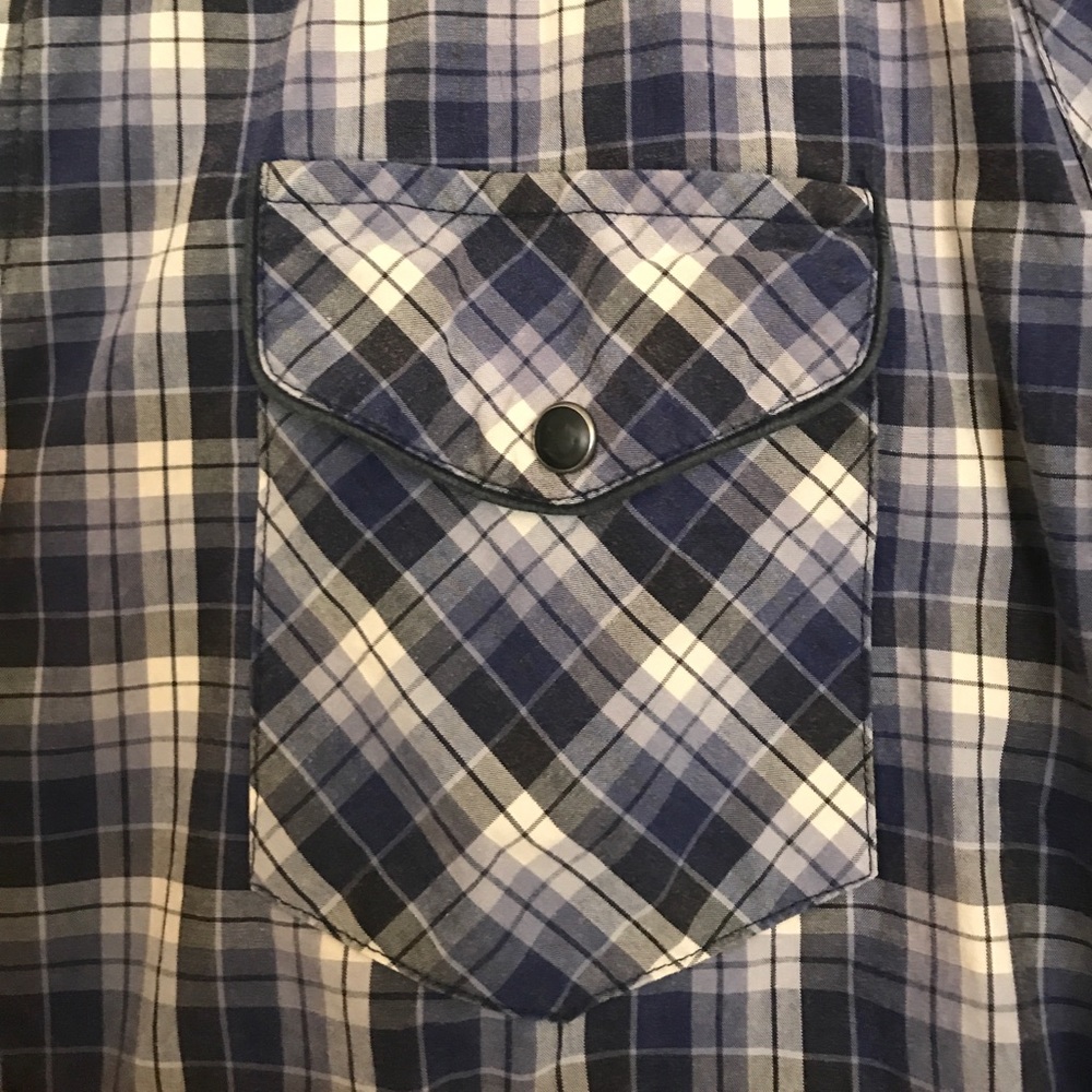 Guess XL plaid buttoned shirt - Picture 3 of 5