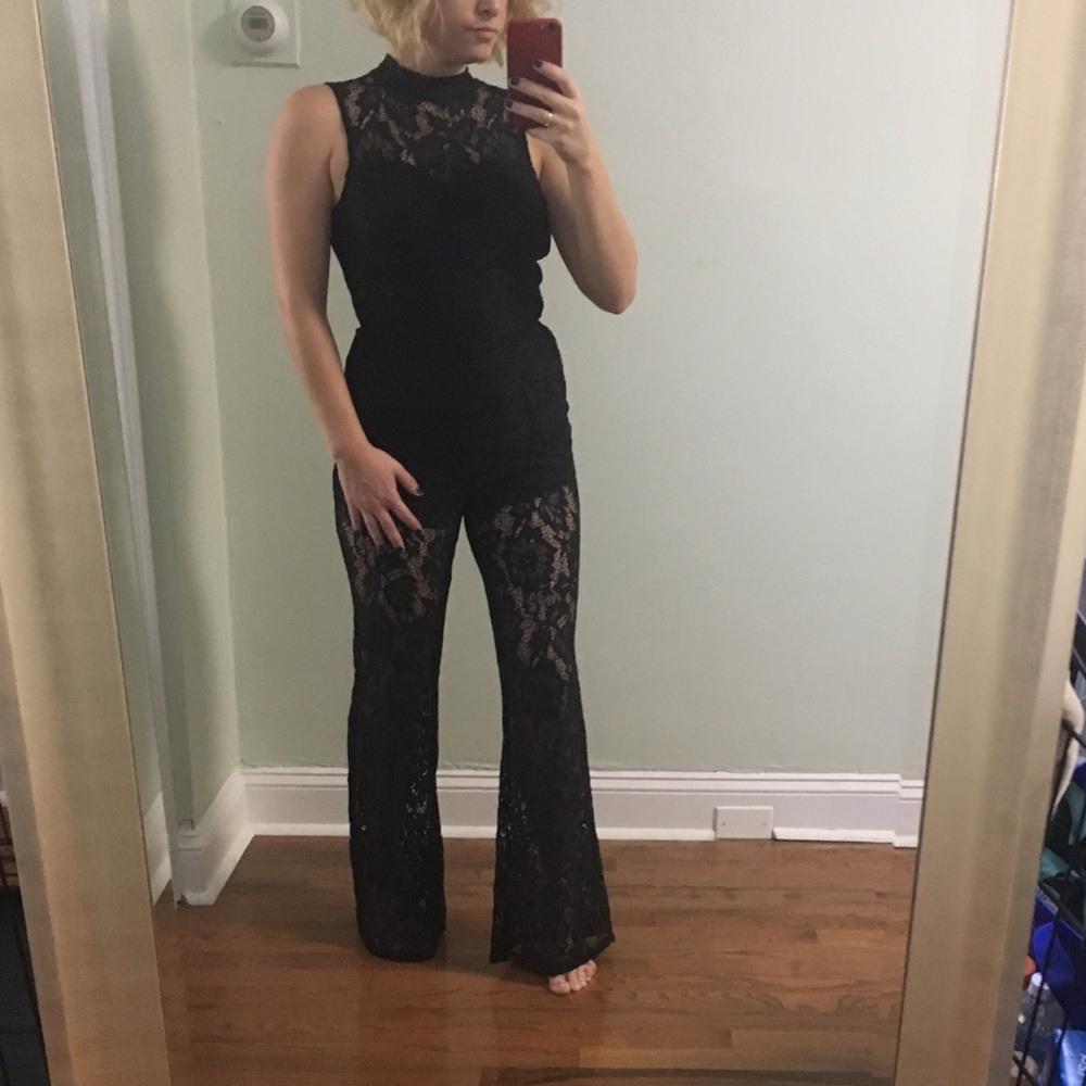 All lace Jumpsuit - Picture 4 of 4