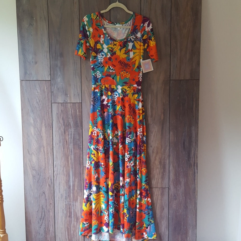 NWT LuLaRoe bright floral S Ana
