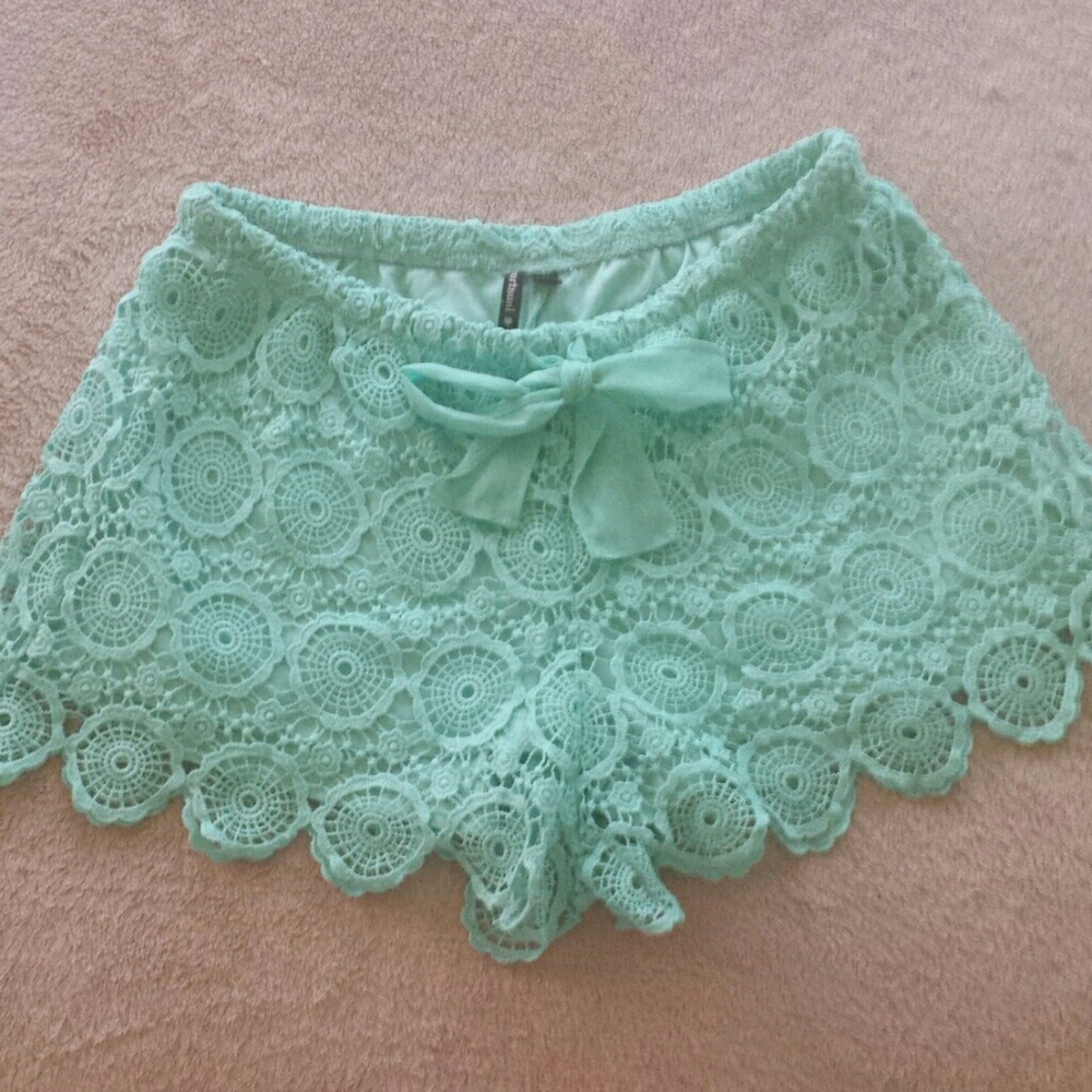HeartSoul Seafoam/Aqua/Mint Lace Shorts - Picture 1 of 8