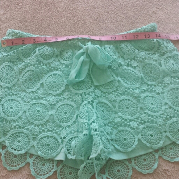 HeartSoul Seafoam/Aqua/Mint Lace Shorts - Picture 2 of 8