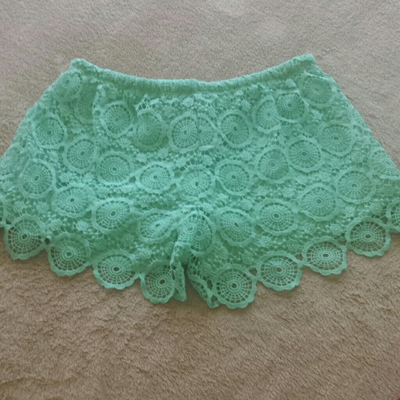 HeartSoul Seafoam/Aqua/Mint Lace Shorts - Picture 5 of 8