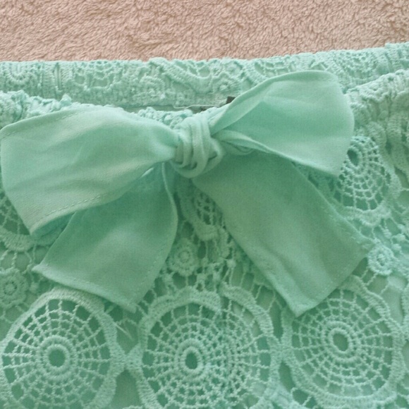 HeartSoul Seafoam/Aqua/Mint Lace Shorts - Picture 8 of 8