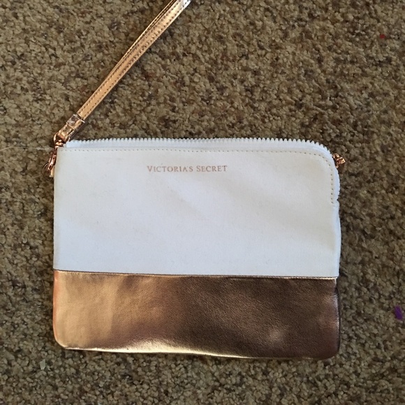 Victoria's Secret cosmetic bag 🌺🌼🌺 NWOT - Picture 1 of 2
