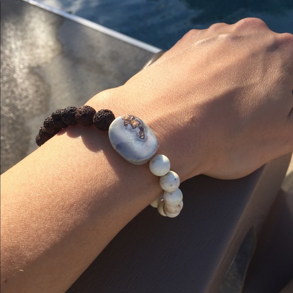 Oil Diffuser Bracelet Lava beads Boho Natural - Picture 2 of 2