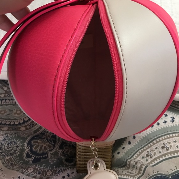 Kate Spade Hot Air Balloon wristlet - Picture 3 of 5