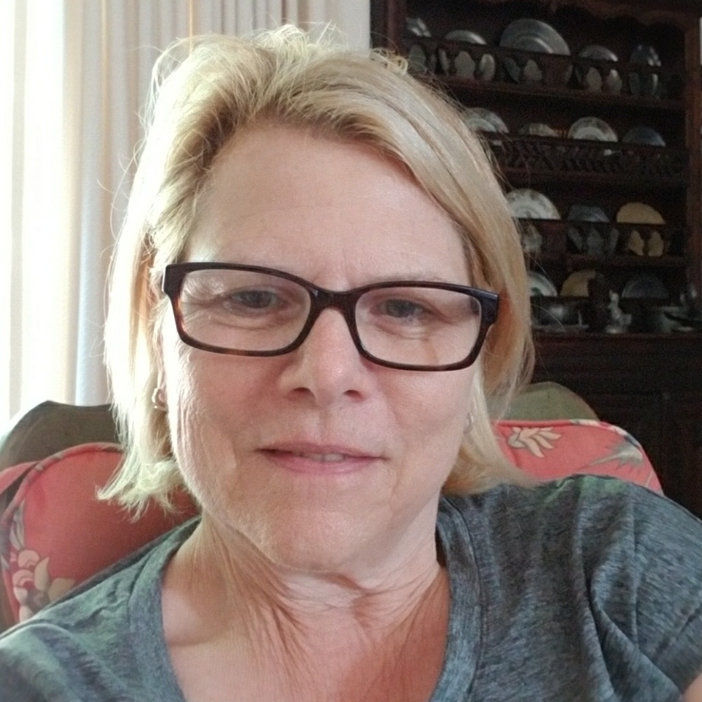 Meet your Posher, Pamela