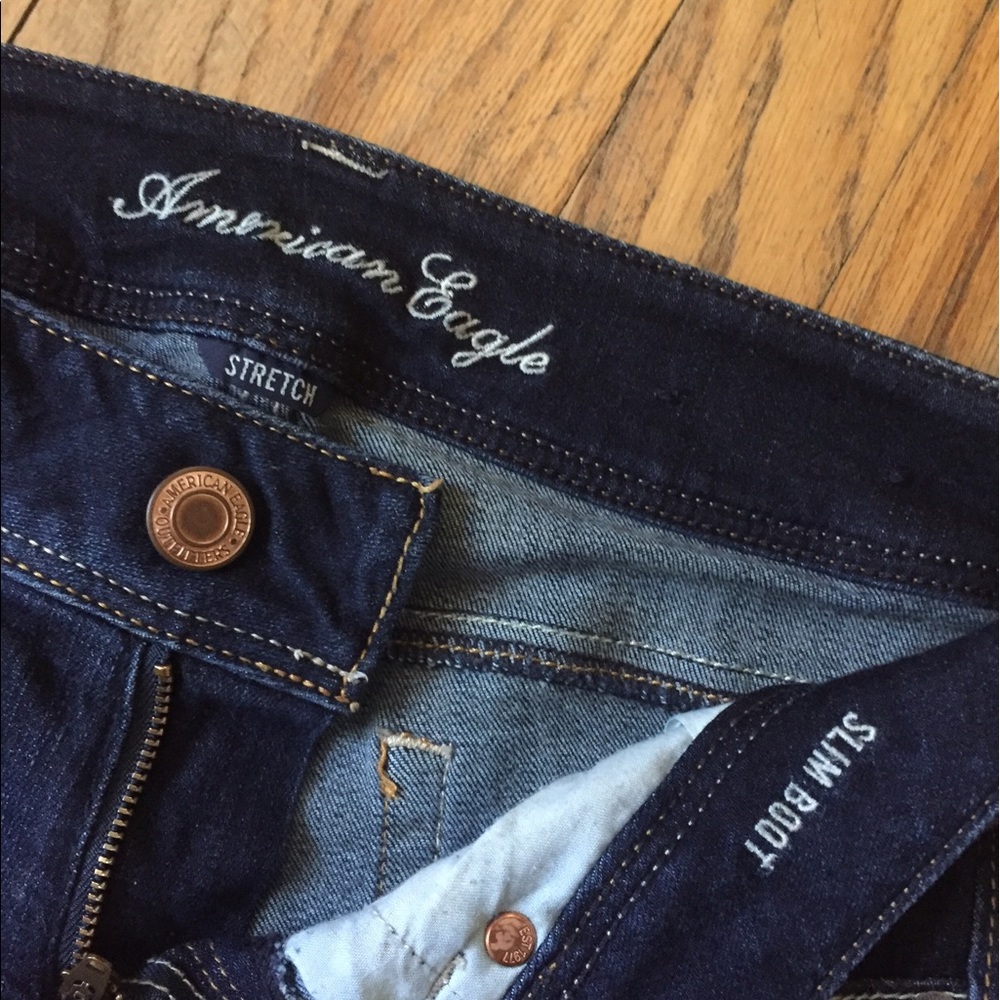 EUC American Eagle slim boot stretch jeans. Size 6