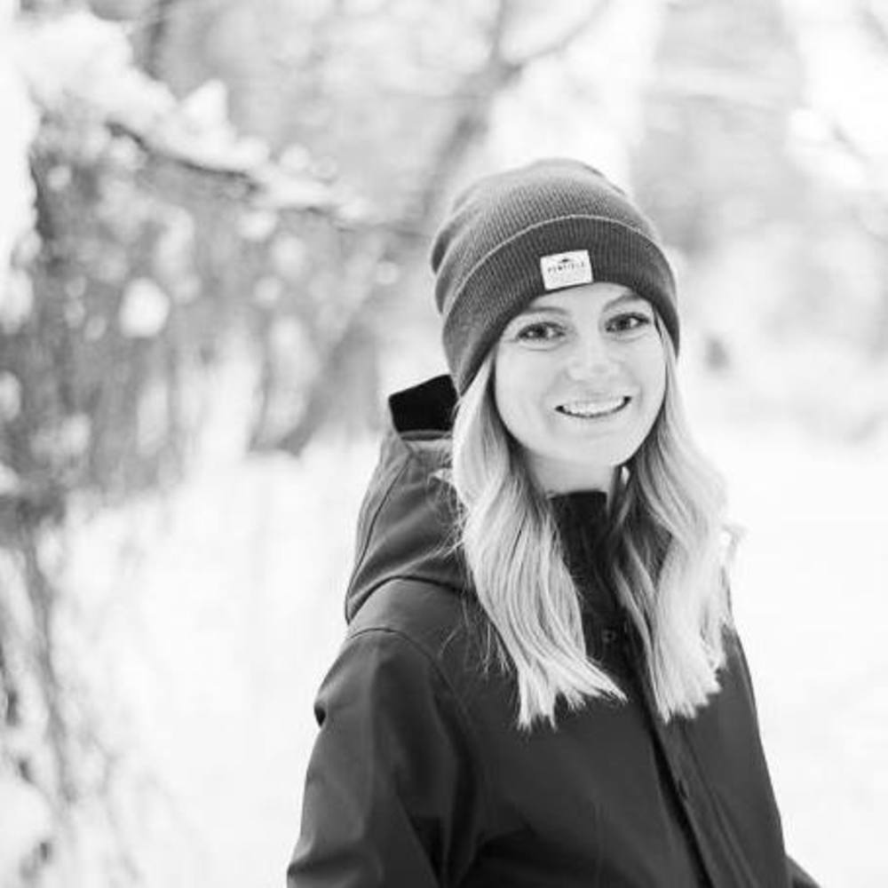 Meet your Posher, Charissa