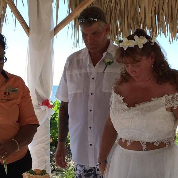 Meet your Posher, Jo - Picture 1 of 1