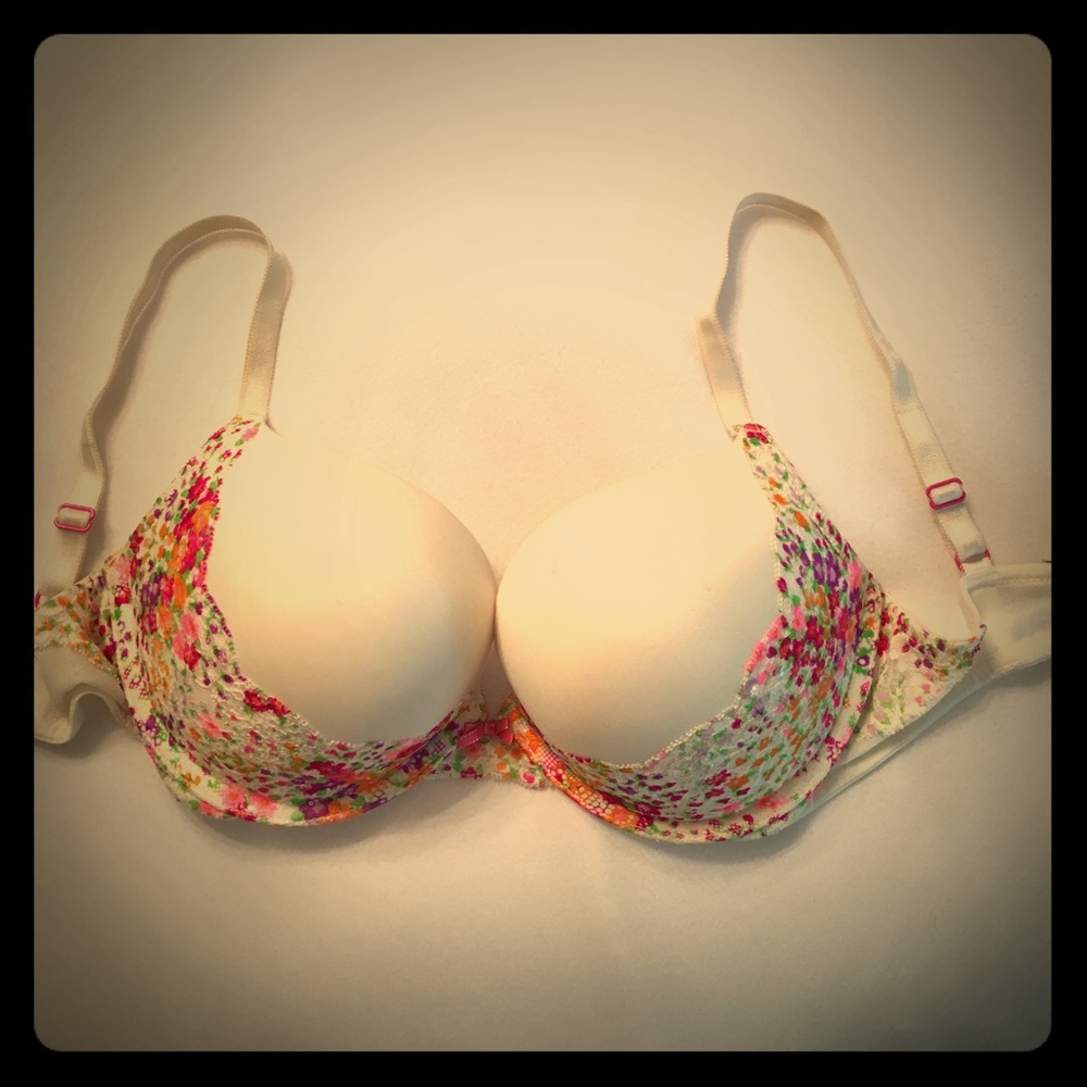 Victoria's Secret Bra Size 34D