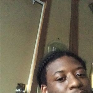 Meet your Posher, Kenneth