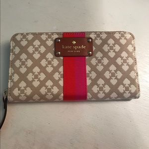 Kate Spade wallet