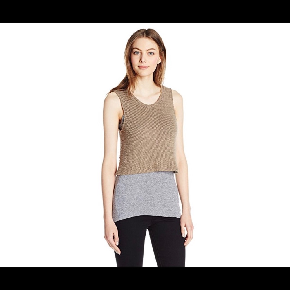 Monrow Double Layer Tank  NWT Small