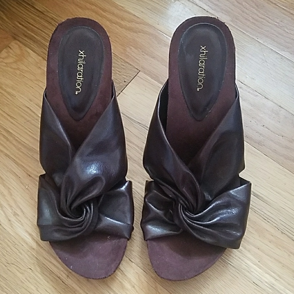 Woman's shoes