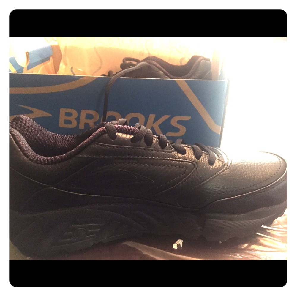 Men's brook addiction walking shoes