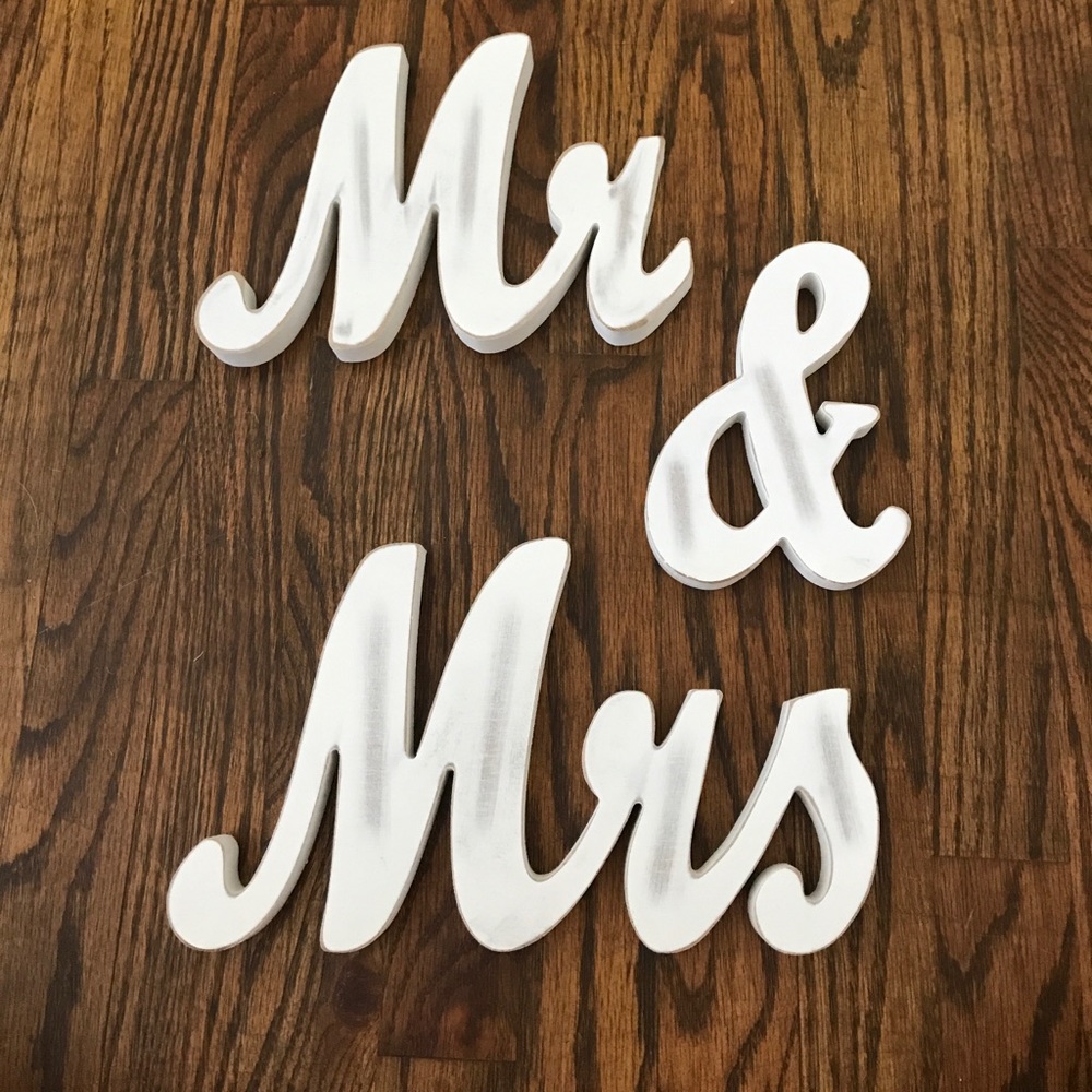 Mr. & Mrs. Wooden Sign- Wedding Decor