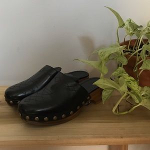 Brand New Never Worn Zara Clogs