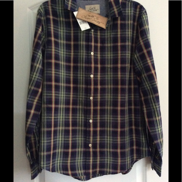 Casual Cotton Men’s Button Down Shirt NWT - Picture 2 of 7