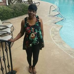 Meet your Posher, Collette