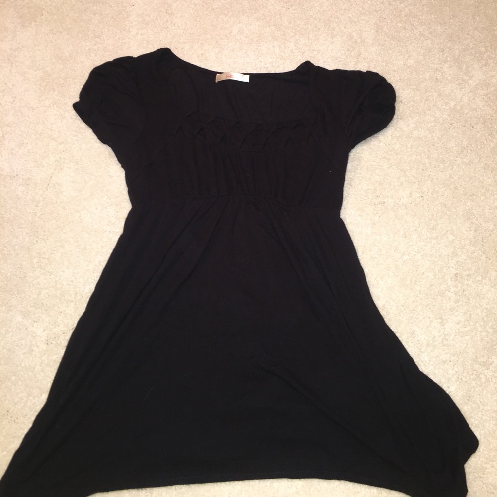 Black Short Sleeve Top