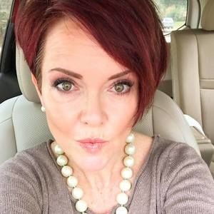 Meet your Posher, Jenny