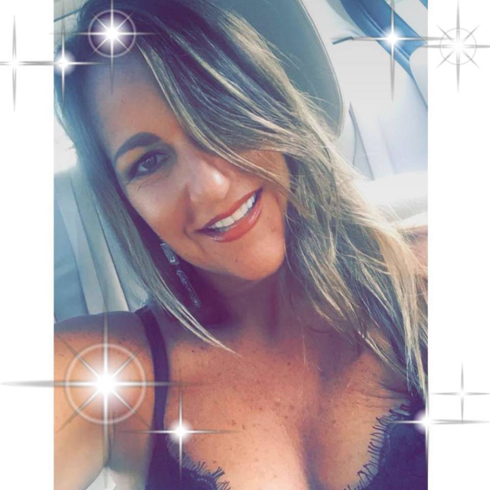 Meet your Posher, Deana