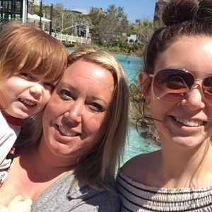 Meet your Posher, Amy