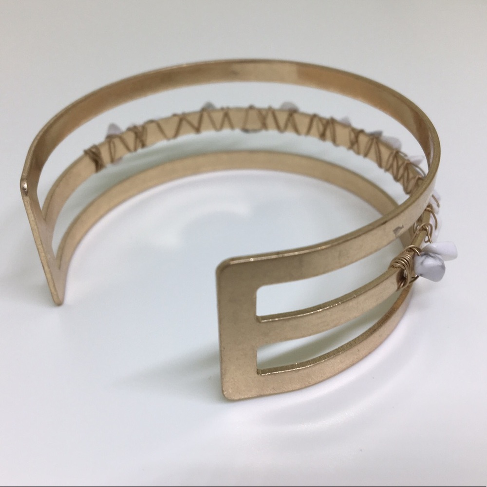Stone Cuff - Picture 3 of 3